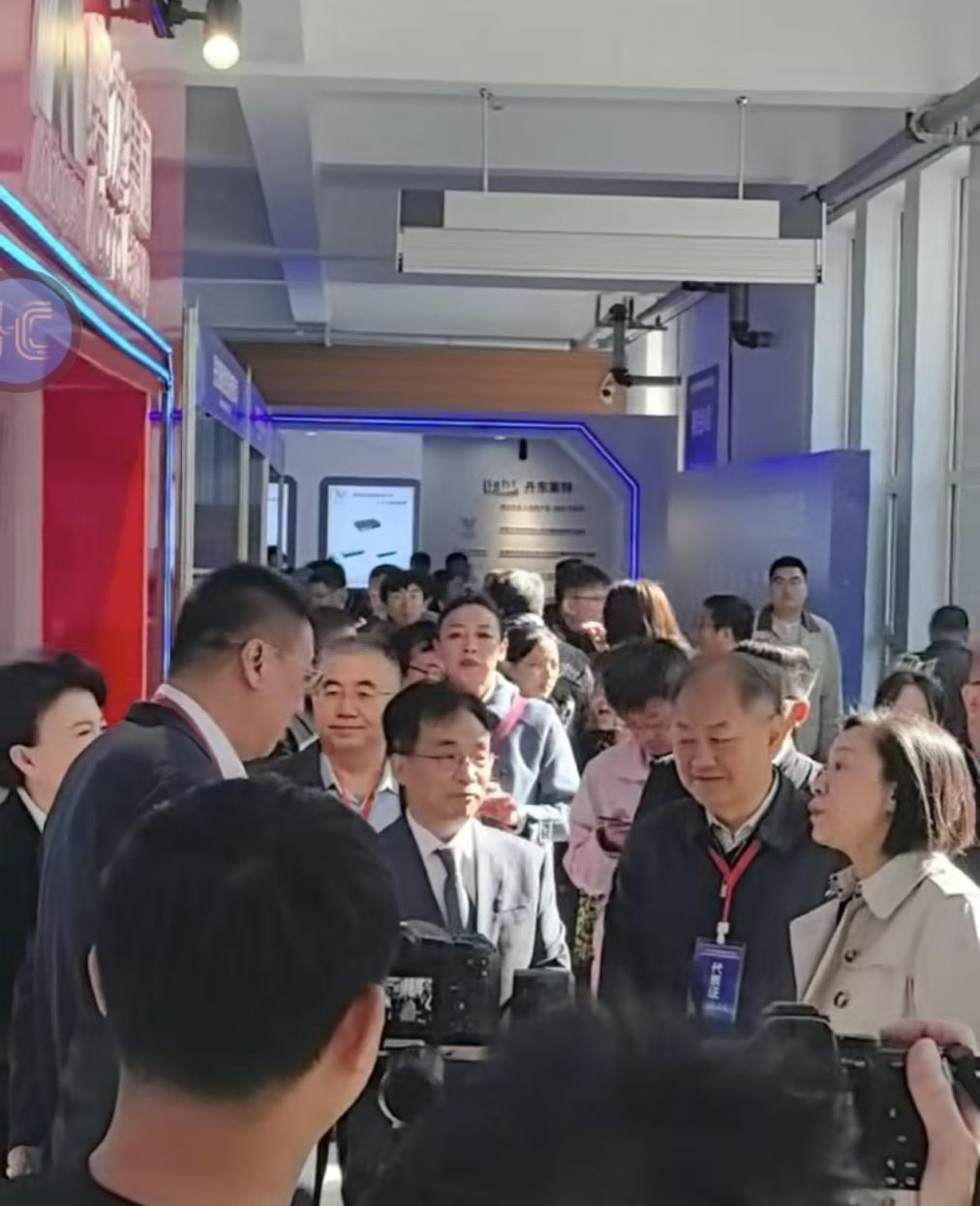 图片9.png
